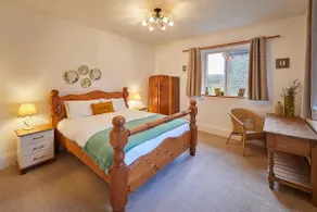 Host & Stay - Birdhope Craig Church - Image 3