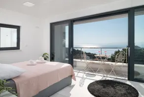 Luxury Villa Ivana Brela heated pool 28 m2, gym - Image 2
