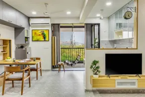 Mini Paradise Apartment by tisyastays - Image 2