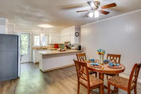 Easy Access to I-77 & I-20: Columbia Duplex! - Image 2