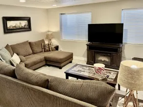 Charming Provo Home close to BYU and Utah Lake - Image 2