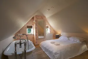 Moles Cottage - Image 2