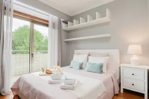 HostWise - Elegant Riverfront Flat | Pool & Sports - Image 4