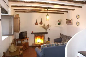 Vivelorural House and swimming pool in Zahara de la Sierra - Image 2