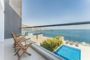 Pool & Sea Views Villa w/ BBQ Facility & Backyard - Image 4