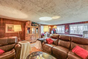 Rustic Chic Retreat: 4 Mi to Kennywood! - Image 5