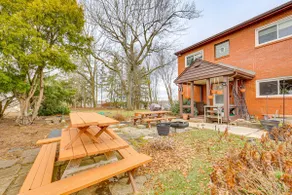 Rustic Chic Retreat: 4 Mi to Kennywood! - Image 3