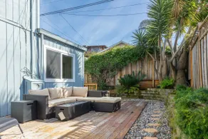 3 Bedroom Home - 6 min walk to BEACH - Image 4