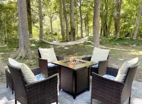 Adorable Updated Cottage, Walk to Water! - Image 3