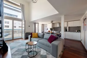 5BR Apart with Balcony | 170m2 | 16 guests | Metro - Image 3