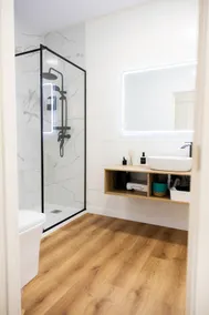 Apartamentos de Juan, Apartment with double bed. - Image 5