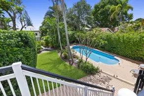 Mother's Day Getaway - 15mins to City with Pool - Image 2