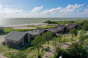 Luxury Beach Apartment | 4 Pers. - Image 2