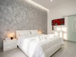 Casa di Carly - large cozy retreat in center - Image 3