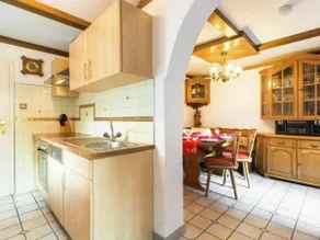Holiday home between ski resorts and mountains - Image 4