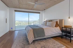 EcoFriendly Scandinavian Retreat Near McLaren Vale - Image 4