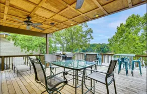 Backwater Cove 4 Bed/2.5 Bath/Dock/Deck-Sleeps 10 - Image 5