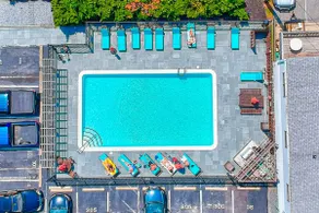 Upscale Dewey Condo: Pool AC & Walk to Beach - Image 2