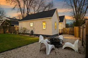 2 Bedroom Cherrywood Cottage | Firepit | Near UT - Image 5
