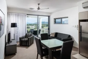 Central Kensington Apartments - Image 2