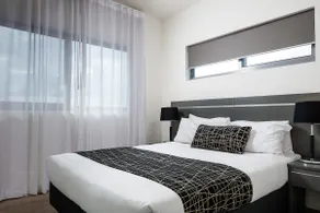 Central Kensington Apartments - Image 3