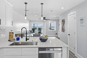 Costa Del Sol B-10*Beachfront*Remodeled*Beach Gear - Image 5