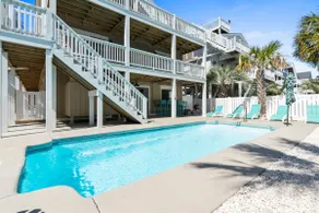 Pineapple Paradise by Pier 42 Vacations - Image 5