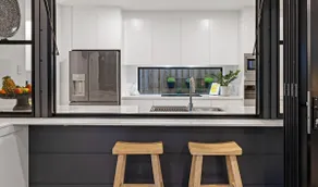 Solis - Luxury Casuarina House - Image 5