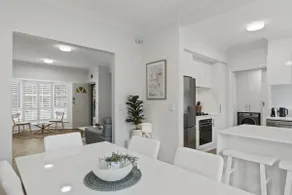 Coastal 3-Bed House with BBQ and Private Courtyard - Image 2
