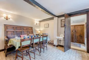 3 Bed in Leominster oc-r30485 - Image 4