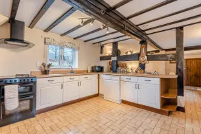 3 Bed in Leominster oc-r30485 - Image 5