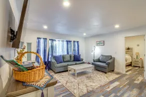 Near Ocean: 'Home Away From Home' in Gold Beach - Image 4