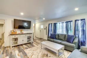 Near Ocean: 'Home Away From Home' in Gold Beach - Image 5