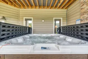 Great Escape on Smith Mountain Lake - Lakefront, Private Dock, & Hot Tub - Image 5
