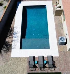 4 Bedroom 2 Bath Brand New Pool! - Image 4