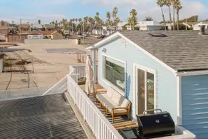 Steps to Sand, Ocean Views & Balcony | Sunset Surf - Image 3