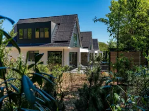 Villa in Texel near Beach and Nature Reserve - Image 3