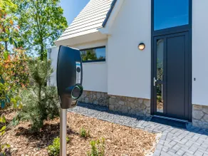Villa in Texel near Beach and Nature Reserve - Image 2