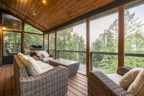 Luxury Lakeview Retreat | Game Room | Winni - Image 4