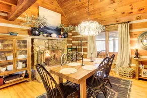 3 Mi to Dtwn Ellijay: Tree-lined Cabin w/ Deck! - Image 5