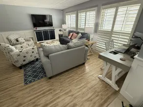 3 Bedroom Waterfront Pool Home, sleeps 8, Seaway - Image 3