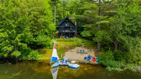 Pet-friendly cabin w/ beach access & kayak - Image 5