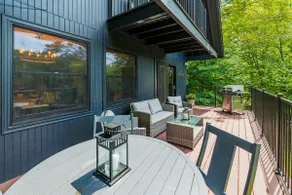 Pet-friendly cabin w/ beach access & kayak - Image 4