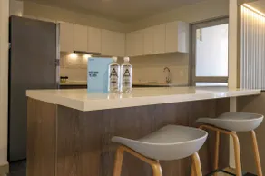 w Prestigious 3BR w Great Balcony in Miraflores - Image 4
