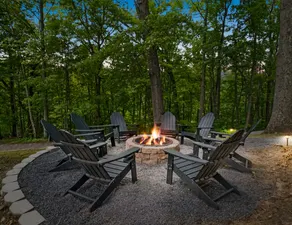 Sleep16-Close2NRG-KingBed-GameRm-HotTub-FencedYard - Image 3