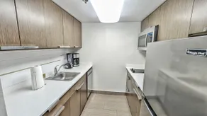 Cozy 1BR Oceanfront Getaway AC! - Image 3