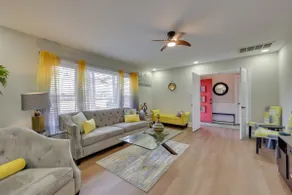 < 2 Mi to ECU: Cozy Greenville Getaway w/ Porch! - Image 4