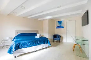 Palazzo Maddaloni Sweet Home By NapoliApartments - Image 5