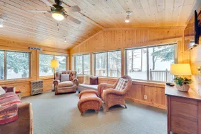 Charming Cabin on Grindstone Lake - Image 4