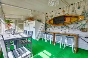 < 1 Mi to Boat Ramp: Canal-front Retreat in Astor! - Image 2